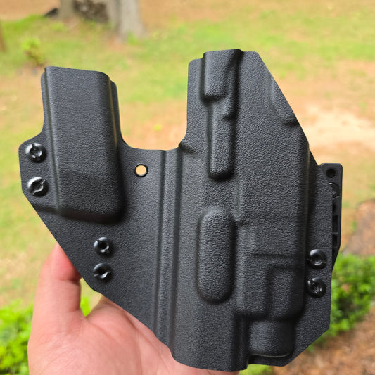 Quick-ship CZ Shadow 2 compact w/Tlr7 HLX
