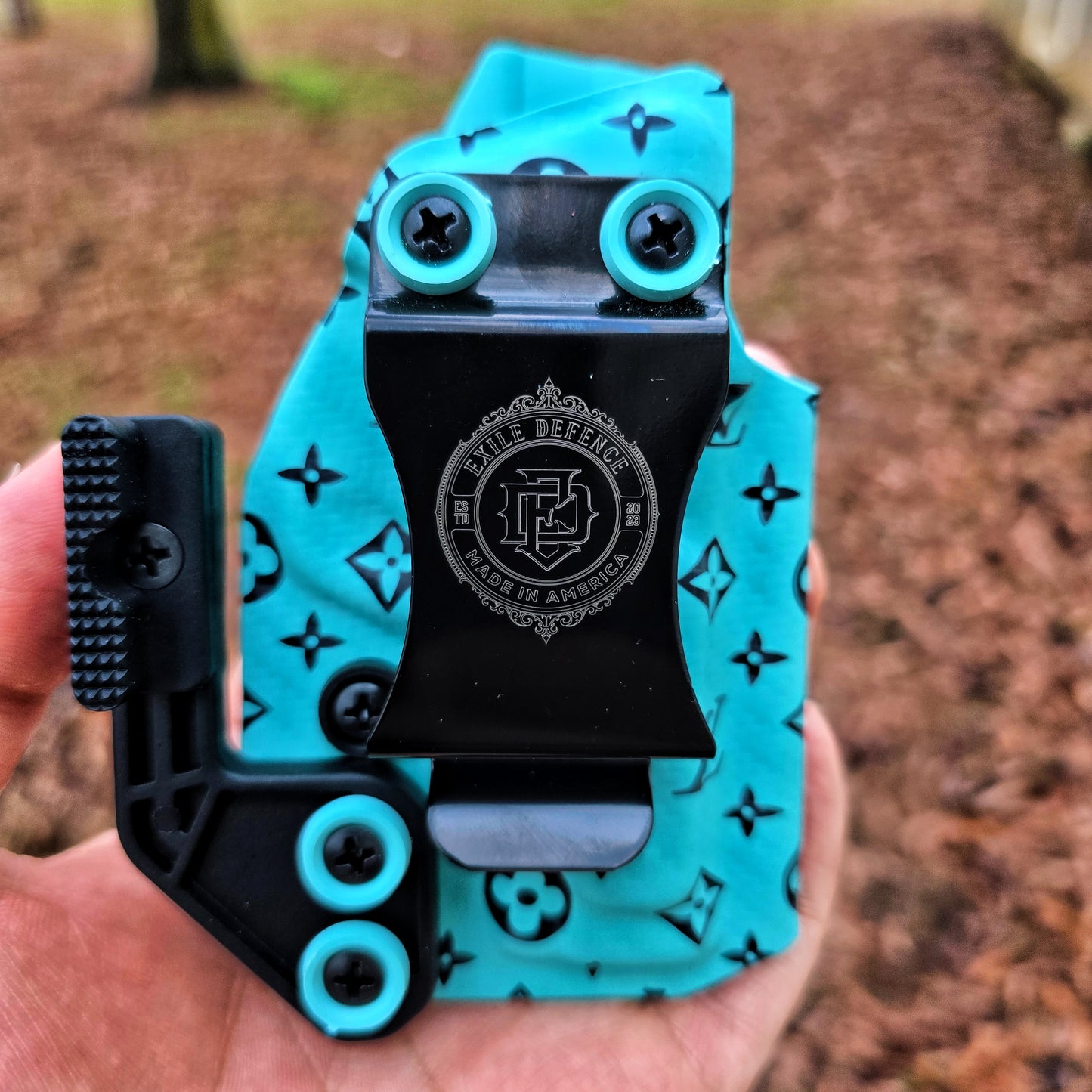 Quick-ship Bodyguard 2.0 carry comp in LV Tiffany blue